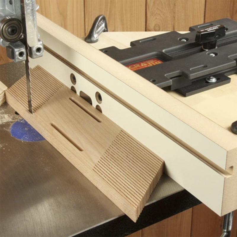 Параллельный упор INCRA Jig Fence System IJ32FNCSYS и позиционер Original INCRA Jig IJ32 на ленточной пиле