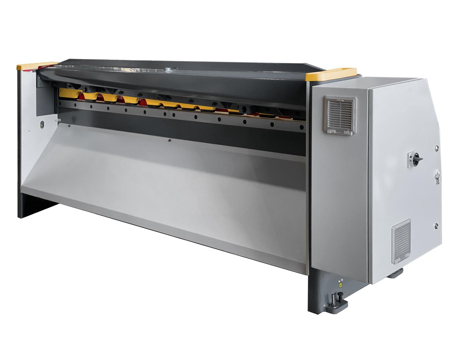 Ножницы электромеханические гильотинные модели МНГ. Вид сзади, электрошкаф