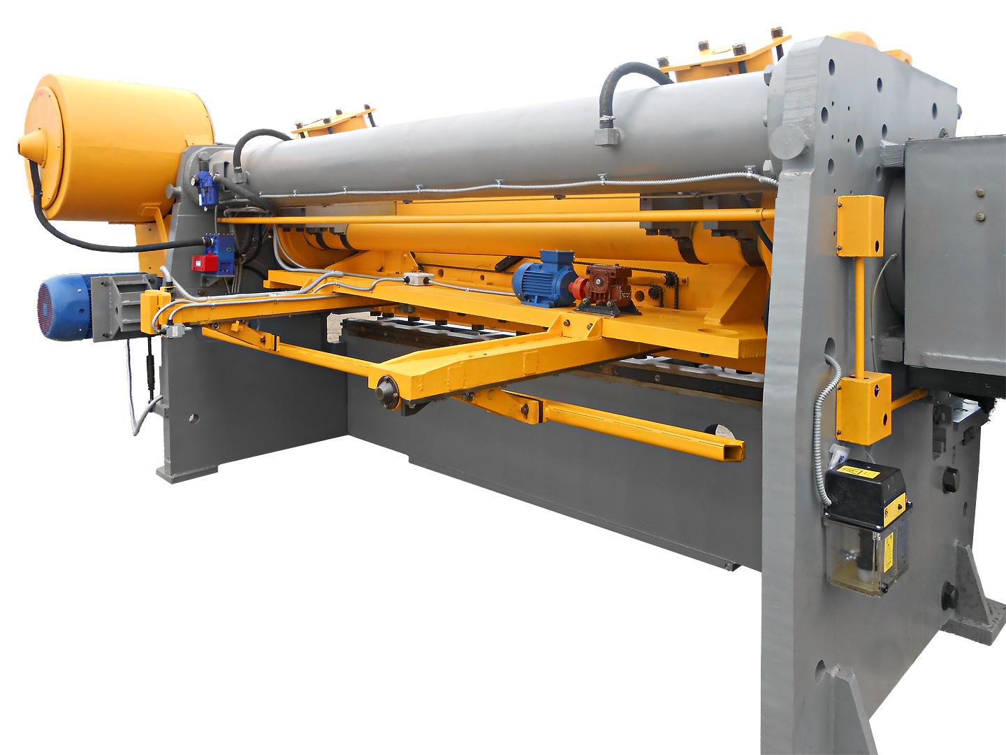 Ножницы гильотинные пневматические с гидравлическим прижимом модели НА3223. Вид сзади