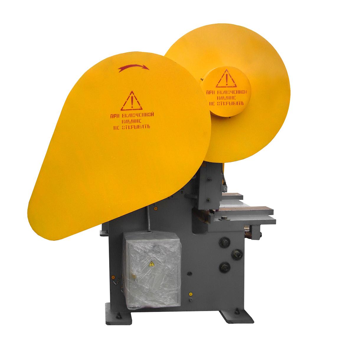 Ножницы гильотинные электромеханические модели МНГ13. Вид сбоку