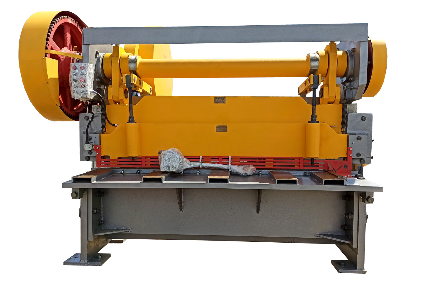 Ножницы листовые электромеханические Н-3122 Ножницы листовые электромеханические Н-3122